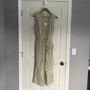 Beige casual jumpsuit
